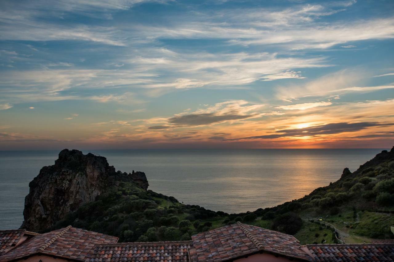 Villa Brezza Marina Nebida Buitenkant foto